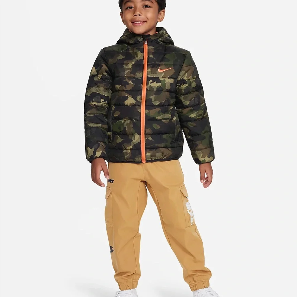 Nike Essential Padded Army Camo Hooded Jacket